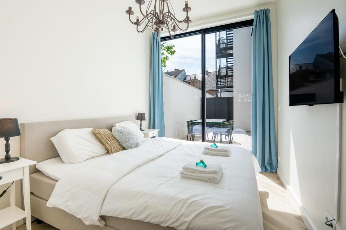 אוסטנדה Beautiful Renovated Apartment In An Authentic Building מראה חיצוני תמונה